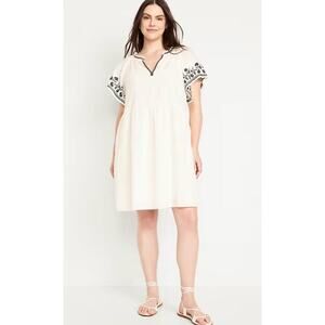 Old Navy Embroidered Mini Swing Dress XL Boho Cottage Pockets 100% Cotton